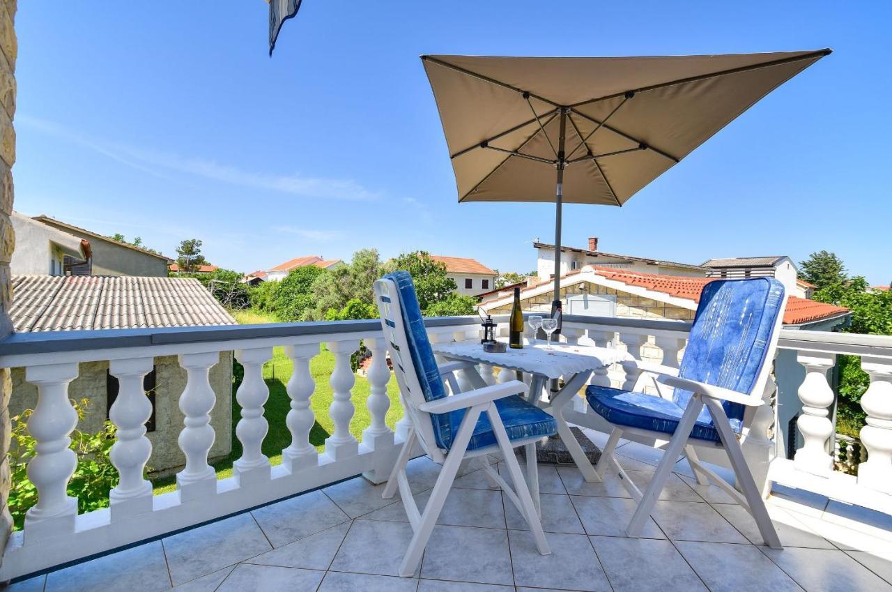 Apartments Rote Rosen Нин Экстерьер фото
