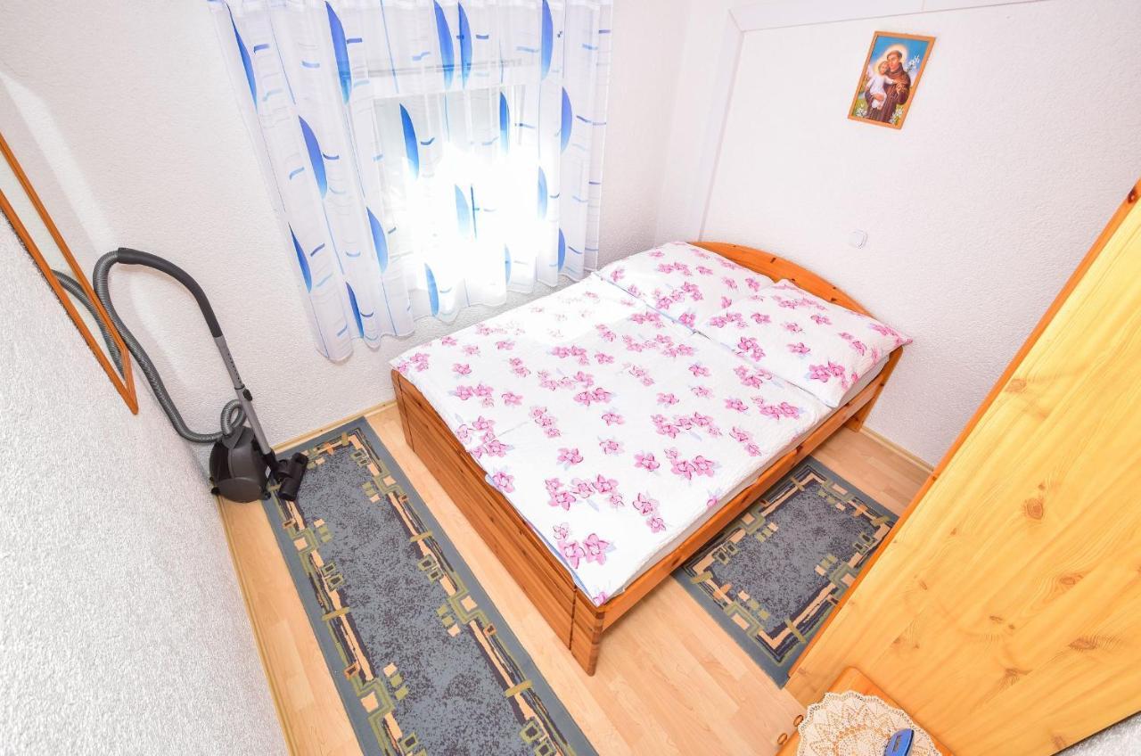 Apartments Rote Rosen Нин Экстерьер фото